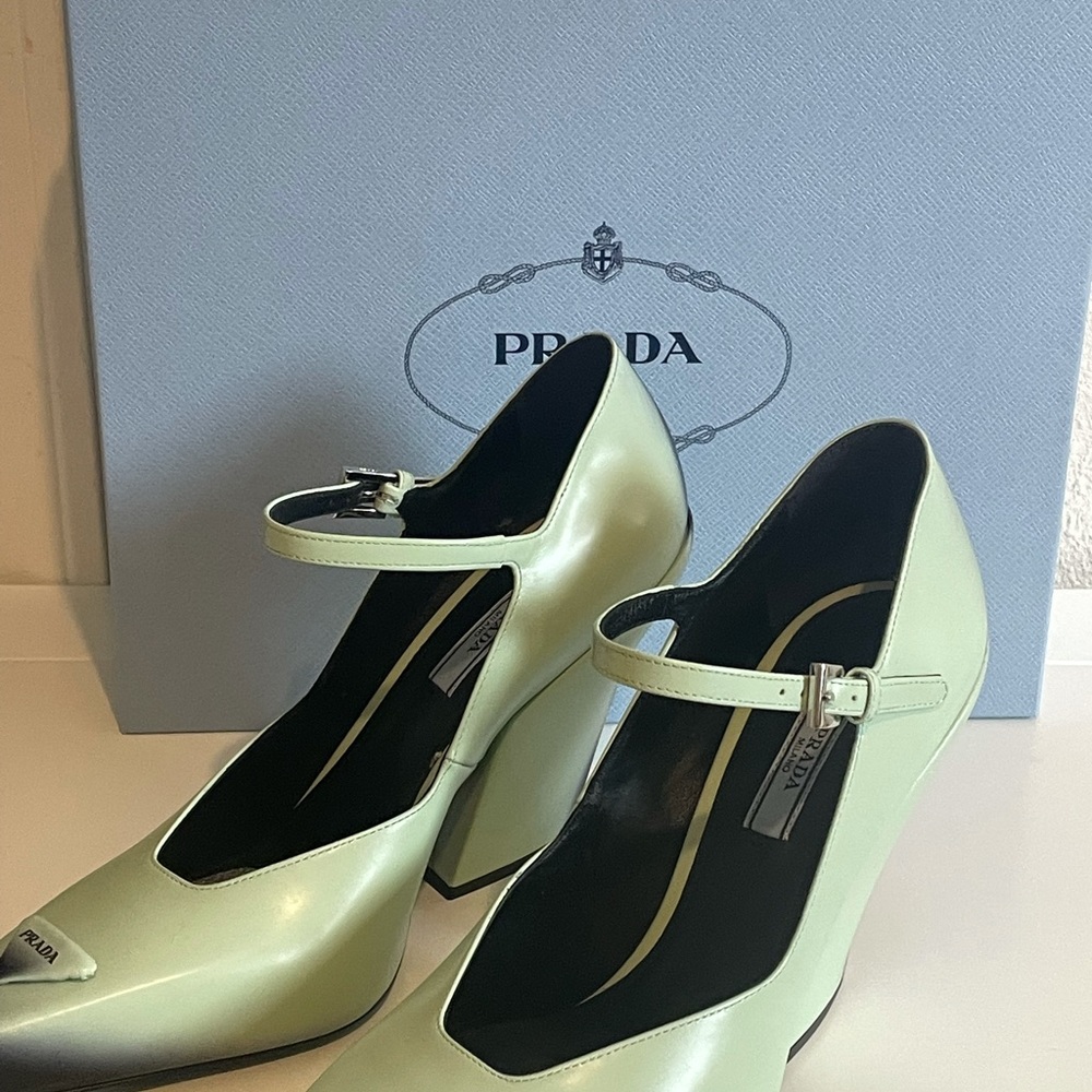 Prada Modellerie Mary Jane Pump - Picture 4 of 13